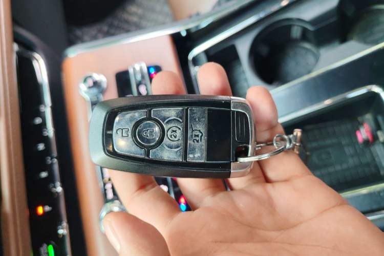 Used Lincoln Aviator 2020 3.0T V6 Four-Wheel Drive Zunya Edition Vehicle Key