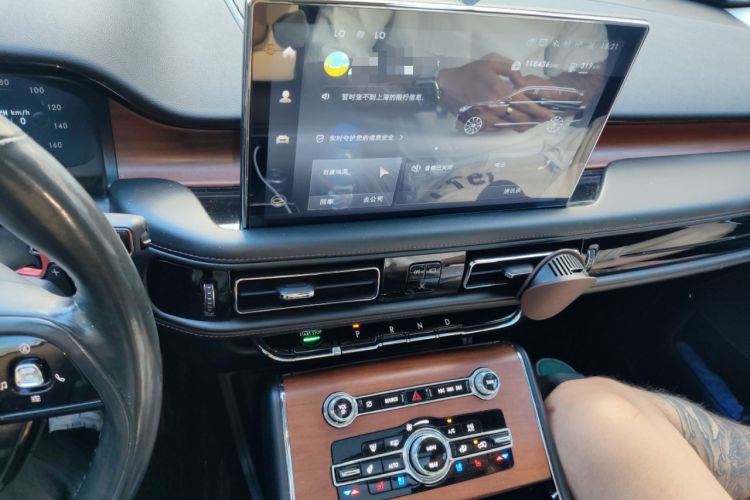 Used Lincoln Aviator 2021 3.0T V6 Four-Wheel Drive Luxury Edition Audio And AC Panel