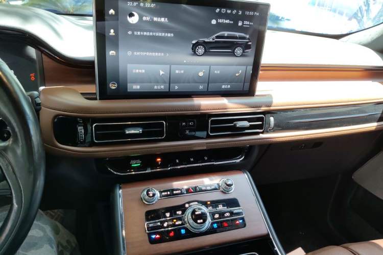 Used Lincoln Aviator 2021 3.0T V6 All-Wheel-Drive Executive Edition Audio And AC Panel