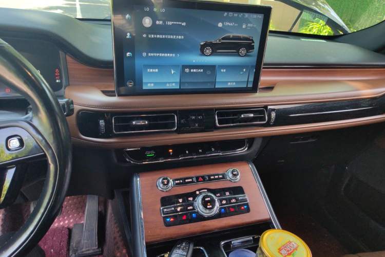 Used Lincoln Aviator 2021 3.0T V6 Four-Wheel Drive Zunya Edition Audio And AC Panel