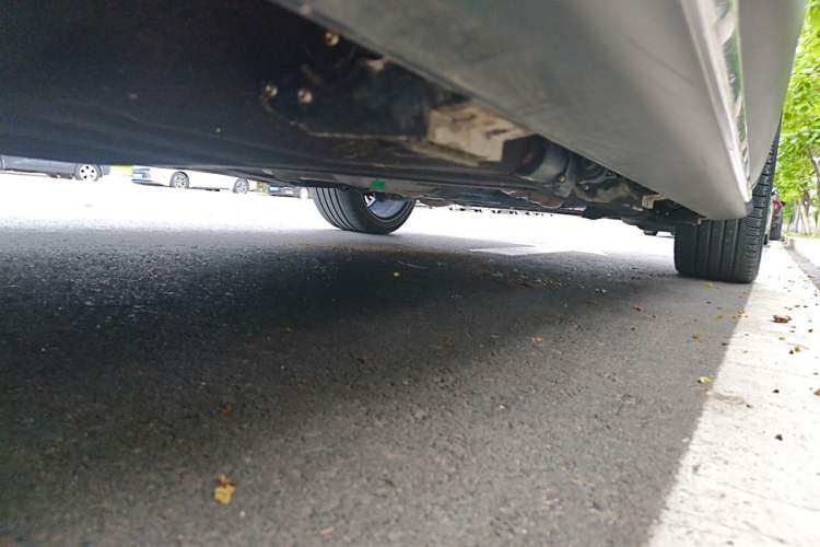 Used Lincoln Aviator 2021 3.0T V6 All-Wheel-Drive Executive Edition Chassis Rear Right