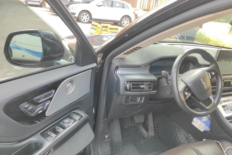 Used Lincoln Aviator 2021 3.0T V6 All-Wheel-Drive MONO Limited Edition Driver Seat