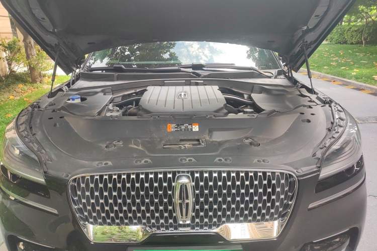 Used Lincoln Aviator 2021 3.0T V6 Four-Wheel Drive Zunya Edition Engine Bay