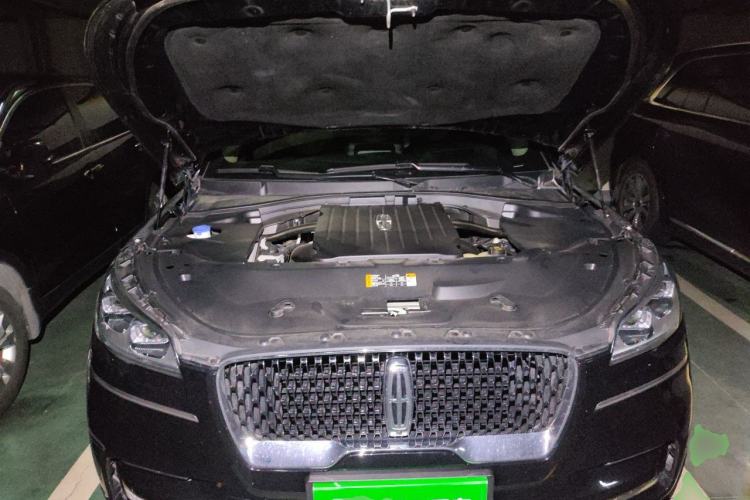 Used Lincoln Aviator 2021 3.0T V6 All-Wheel-Drive MONO Limited Edition Engine Bay