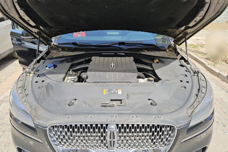 Used Lincoln Aviator 2021 3.0T V6 Four-Wheel Drive Zunya Edition Engine Bay