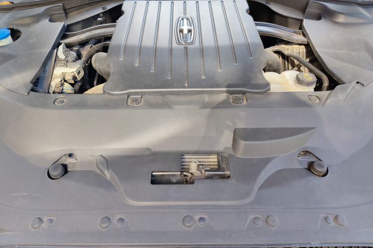 Used Lincoln Aviator 2021 3.0T V6 Four-Wheel Drive Luxury Edition Engine Bay