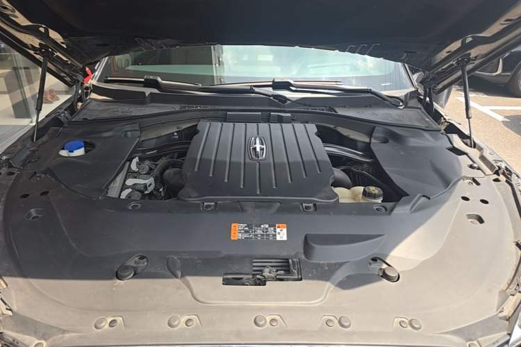 Used Lincoln Aviator 2021 3.0T V6 All-Wheel-Drive Executive Edition Engine Bay