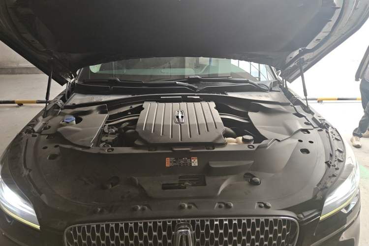 Used Lincoln Aviator 2021 3.0T V6 Four-Wheel Drive Luxury Edition Engine Bay