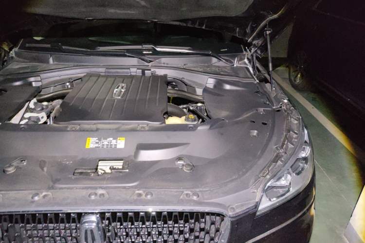 Used Lincoln Aviator 2021 3.0T V6 All-Wheel-Drive MONO Limited Edition Engine Bay Left