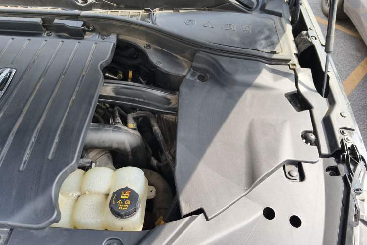 Used Lincoln Aviator 2021 3.0T V6 Four-Wheel Drive Zunya Edition Engine Bay Left