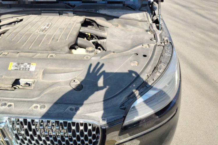 Used Lincoln Aviator 2021 3.0T V6 Two-Wheel Drive Zunyue Edition Engine Bay Left