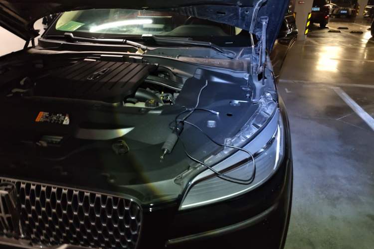 Used Lincoln Aviator 2021 3.0T V6 Four-Wheel Drive Luxury Edition Engine Bay Left