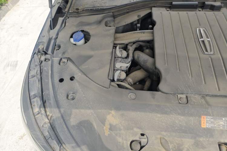 Used Lincoln Aviator 2021 3.0T V6 Four-Wheel Drive Luxury Edition Engine Bay Right