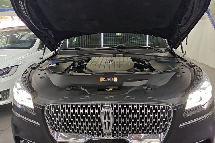 Used Lincoln Aviator 2021 3.0T V6 All-Wheel-Drive Executive Edition Engine Bay