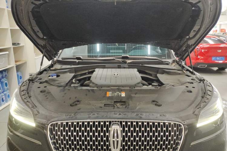Used Lincoln Aviator 2021 3.0T V6 Four-Wheel Drive Zunya Edition Engine Bay