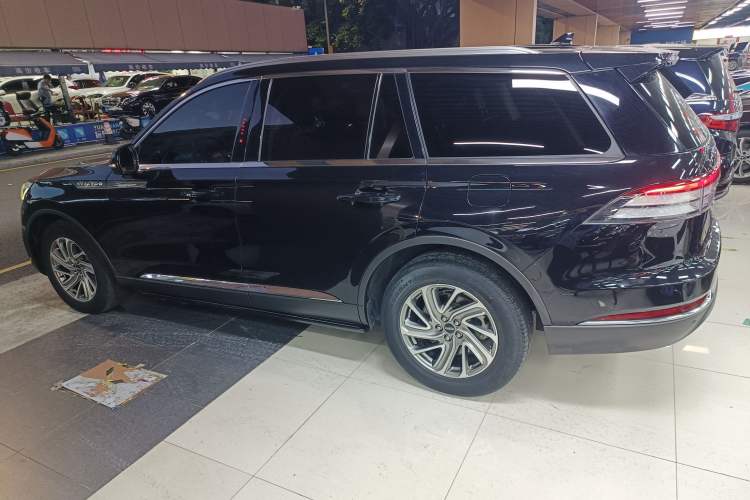 Used Lincoln Aviator 2021 3.0T V6 Four-Wheel Drive Luxury Edition Exterior 3