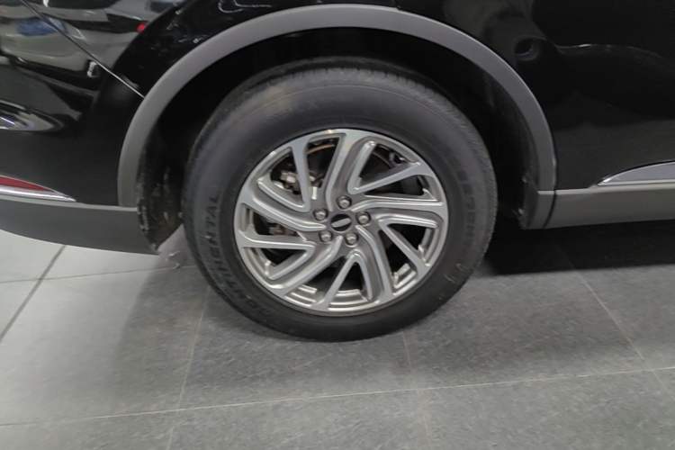 Used Lincoln Aviator 2021 3.0T V6 Four-Wheel Drive Luxury Edition Exterior 5