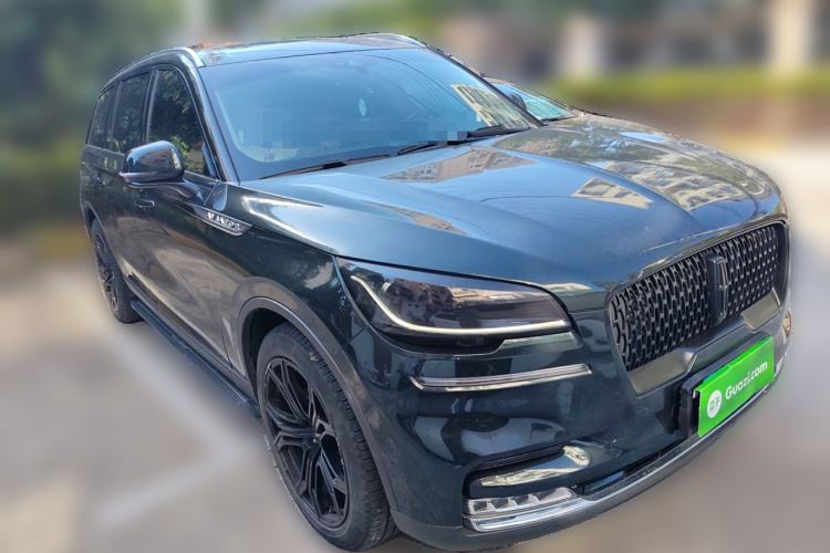 Used Lincoln Aviator 2021 3.0T V6 Four-Wheel Drive Luxury Edition Front Right 45 Deg