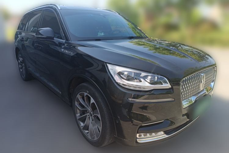 Used Lincoln Aviator 2021 3.0T V6 All-Wheel-Drive MONO Limited Edition Front Right 45 Deg