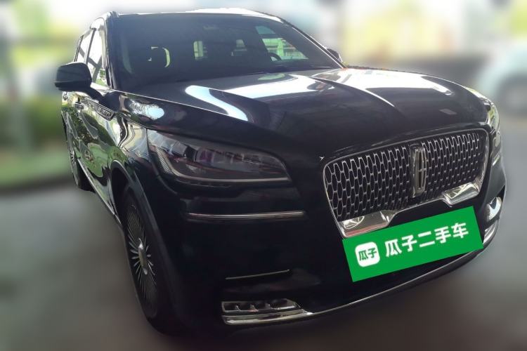 Used Lincoln Aviator 2021 3.0T V6 Four-Wheel Drive Luxury Edition Front Right 45 Deg