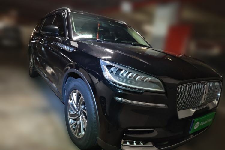 Used Lincoln Aviator 2021 3.0T V6 Four-Wheel Drive Luxury Edition Front Right 45 Deg