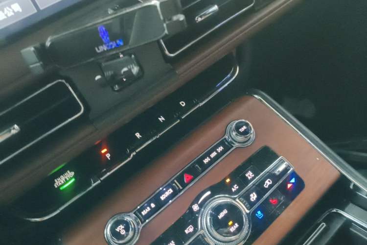 Used Lincoln Aviator 2021 3.0T V6 Four-Wheel Drive Zunya Edition Gear Lever