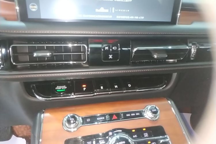 Used Lincoln Aviator 2021 3.0T V6 Four-Wheel Drive Luxury Edition Gear Lever