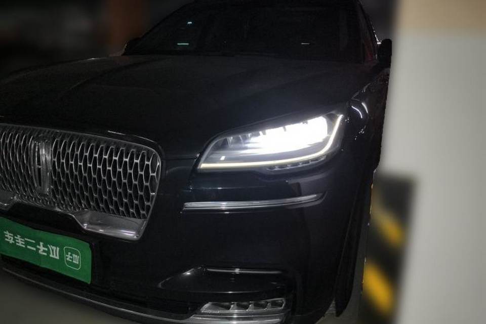 Lincoln Aviator 2021