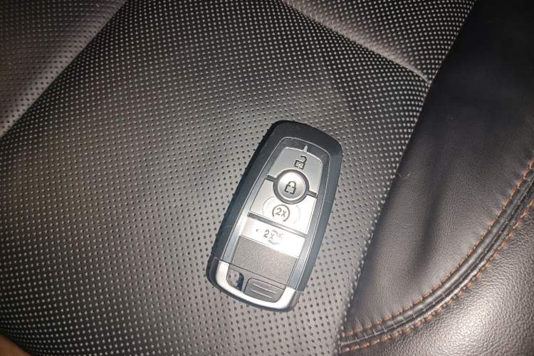Used Lincoln Aviator 2021 3.0T V6 Four-Wheel Drive Luxury Edition Interior 1