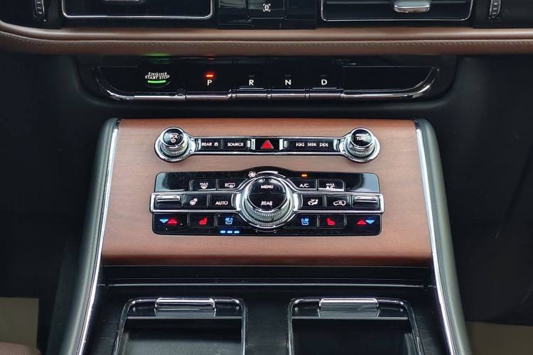 Used Lincoln Aviator 2021 3.0T V6 Four-Wheel Drive Zunya Edition Interior 11