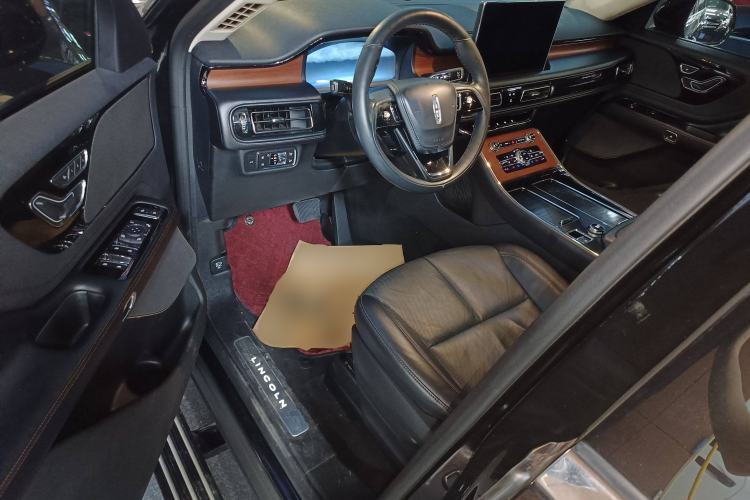 Used Lincoln Aviator 2021 3.0T V6 Four-Wheel Drive Luxury Edition Interior 3