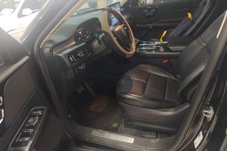 Used Lincoln Aviator 2021 3.0T V6 Two-Wheel Drive Zunyue Edition Left Front Seat