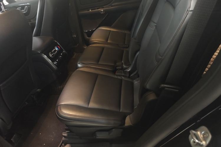 Used Lincoln Aviator 2021 3.0T V6 Two-Wheel Drive Zunyue Edition Left Rear Seat