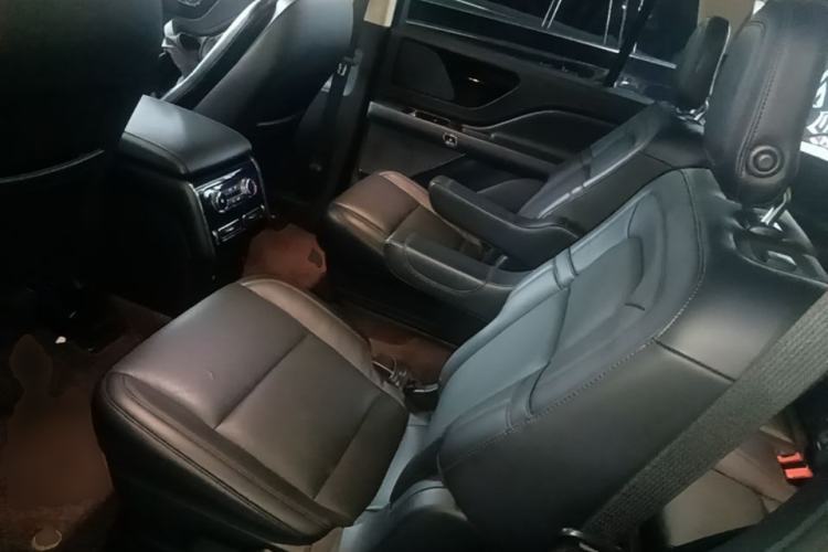 Used Lincoln Aviator 2021 3.0T V6 Four-Wheel Drive Luxury Edition Left Rear Seat