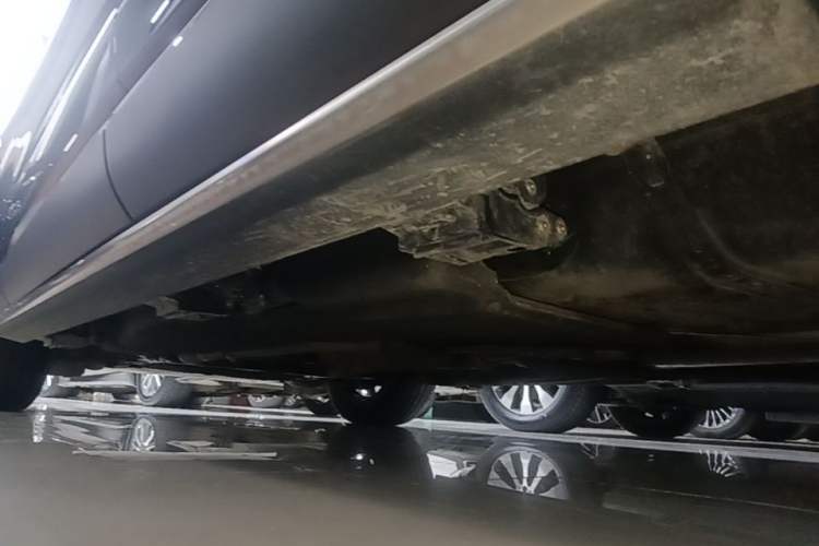 Used Lincoln Aviator 2021 3.0T V6 Four-Wheel Drive Luxury Edition Left Side Sill
