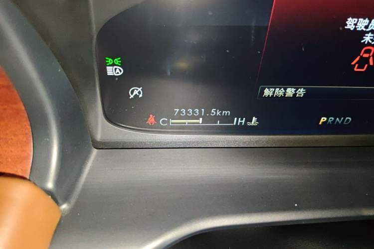 Used Lincoln Aviator 2021 3.0T V6 Four-Wheel Drive Zunya Edition Odometer Close Up