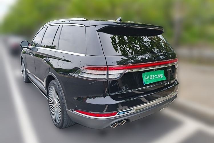 Used Lincoln Aviator 2021 3.0T V6 All-Wheel-Drive Executive Edition Rear Left 45 Deg