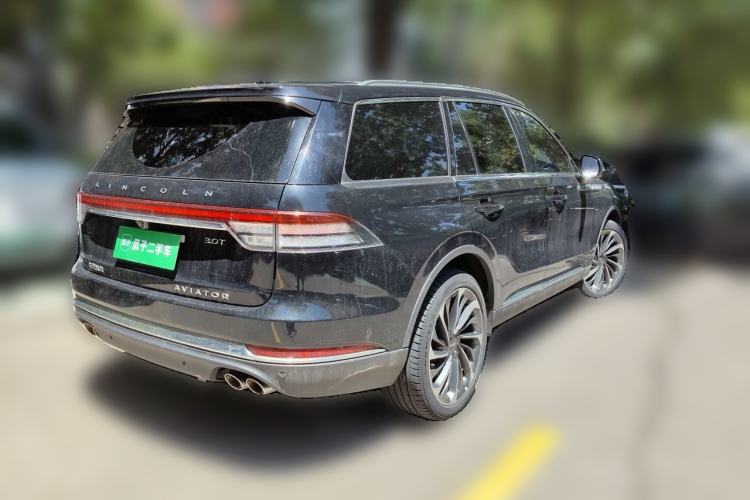 Used Lincoln Aviator 2021 3.0T V6 All-Wheel-Drive Executive Edition Rear Right 45 Deg