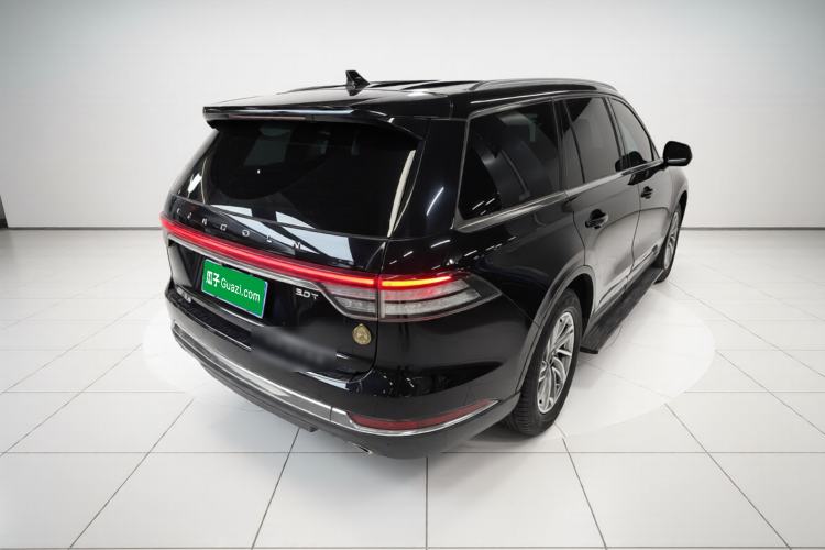 Used Lincoln Aviator 2021 3.0T V6 Four-Wheel Drive Luxury Edition Rear Right 45 Deg