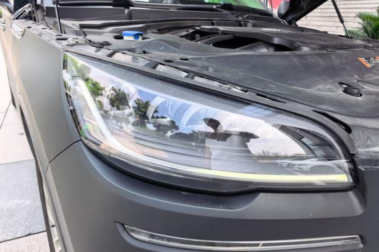 Used Lincoln Aviator 2021 3.0T V6 Four-Wheel Drive Luxury Edition Right Front Headlight