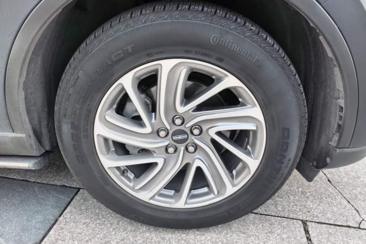 Used Lincoln Aviator 2021 3.0T V6 Four-Wheel Drive Luxury Edition Right Front Wheel Hub
