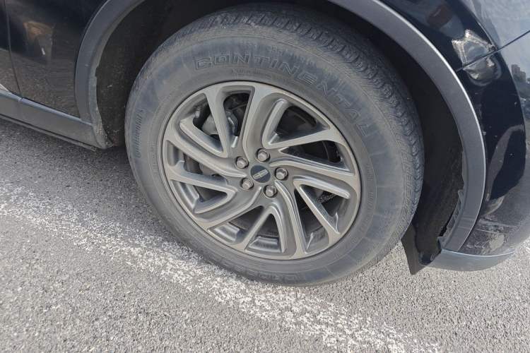 Used Lincoln Aviator 2021 3.0T V6 Four-Wheel Drive Luxury Edition Right Front Wheel Hub