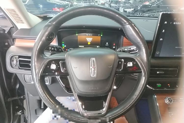 Used Lincoln Aviator 2021 3.0T V6 Four-Wheel Drive Luxury Edition Steering Wheel