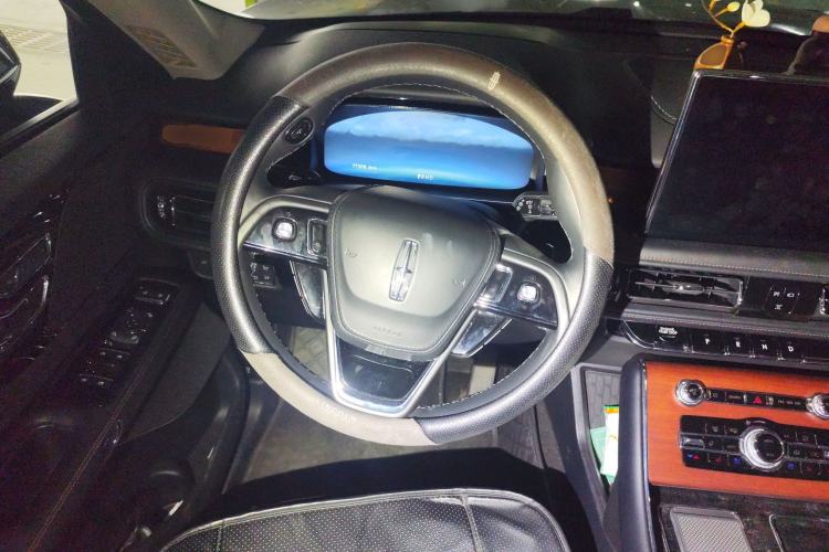 Used Lincoln Aviator 2021 3.0T V6 Four-Wheel Drive Luxury Edition Steering Wheel