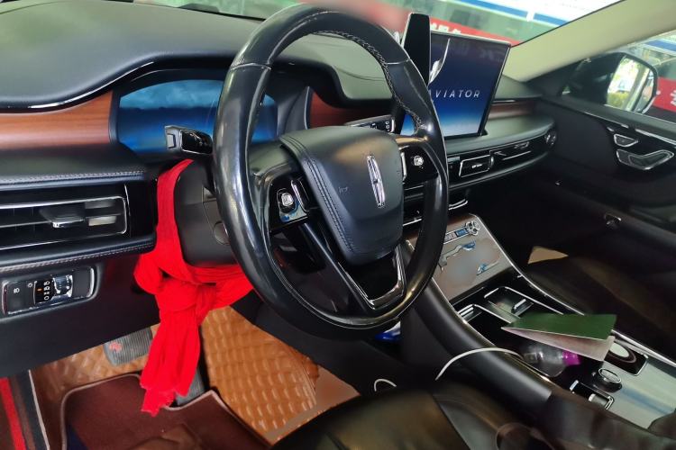 Used Lincoln Aviator 2021 3.0T V6 Four-Wheel Drive Luxury Edition Steering Wheel
