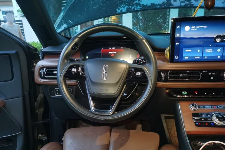 Used Lincoln Aviator 2021 3.0T V6 Four-Wheel Drive Zunya Edition Steering Wheel