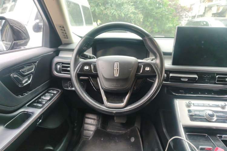 Used Lincoln Aviator 2021 3.0T V6 Two-Wheel Drive Zunyue Edition Steering Wheel