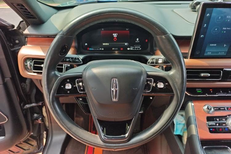 Used Lincoln Aviator 2021 3.0T V6 Four-Wheel Drive Zunya Edition Steering Wheel