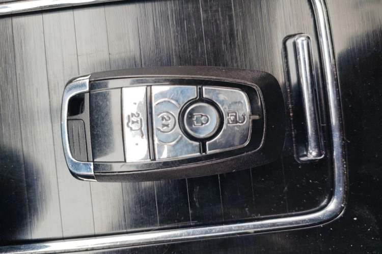 Used Lincoln Aviator 2021 3.0T V6 Four-Wheel Drive Zunya Edition Vehicle Key
