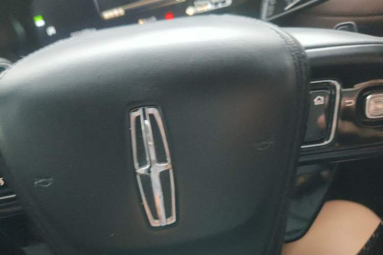 Used Lincoln Aviator 2021 3.0T V6 Four-Wheel Drive Zunya Edition Vehicle Key